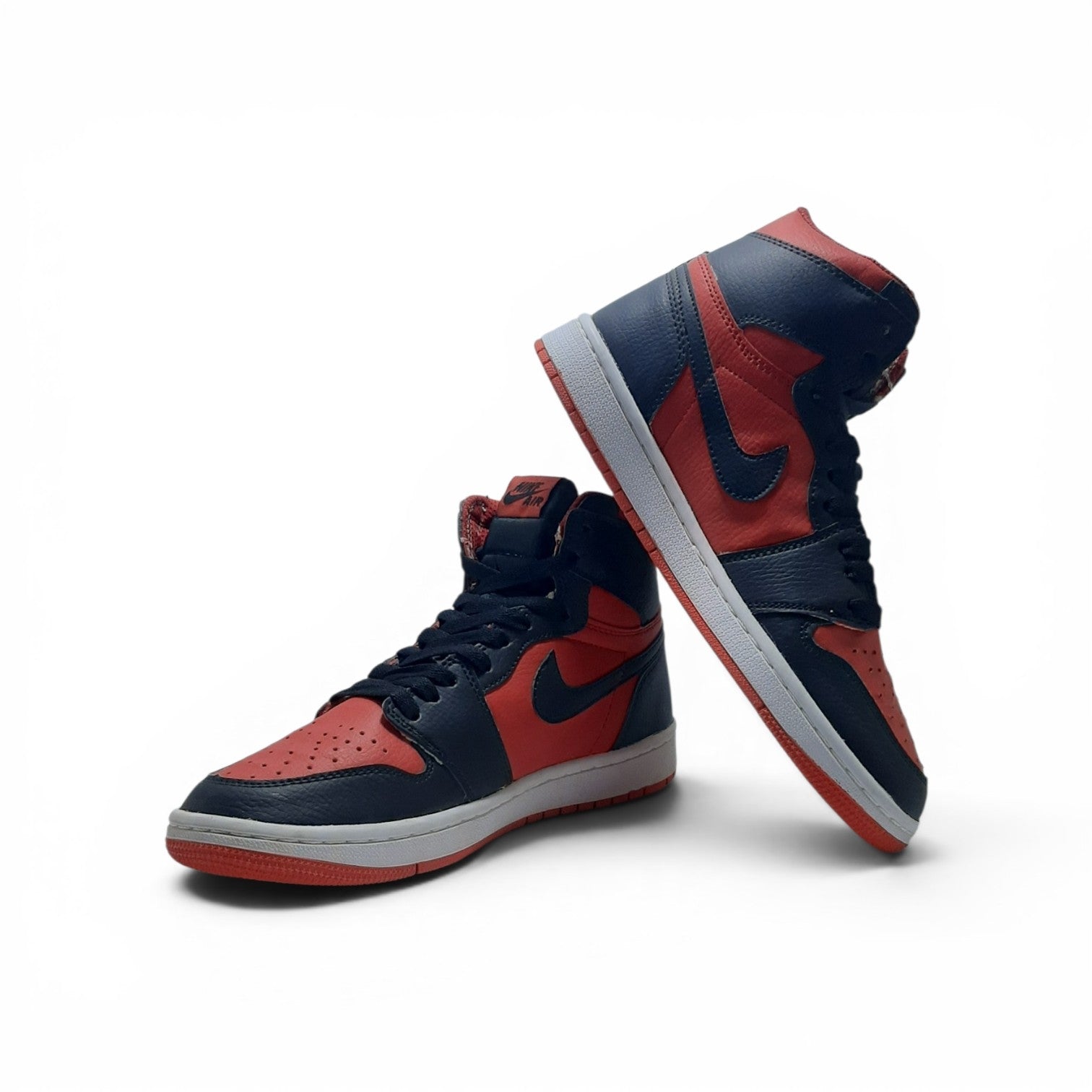 Air Jordan 1 Retro High OG x Travis Scott “Banned”