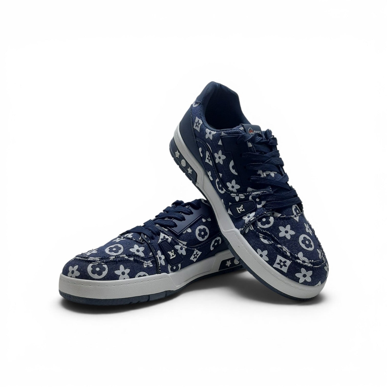 EUR SIZE 44 |  Louis Vuitton LV Trainer